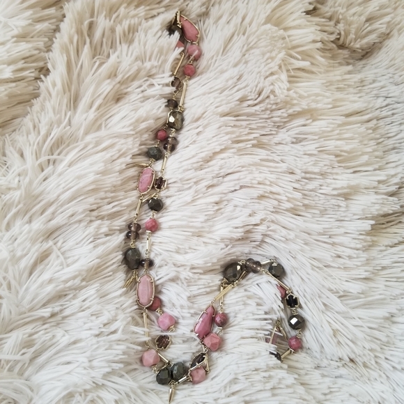 Kendra Scott Jewelry - Kendra Scott pink and gold stone neckline